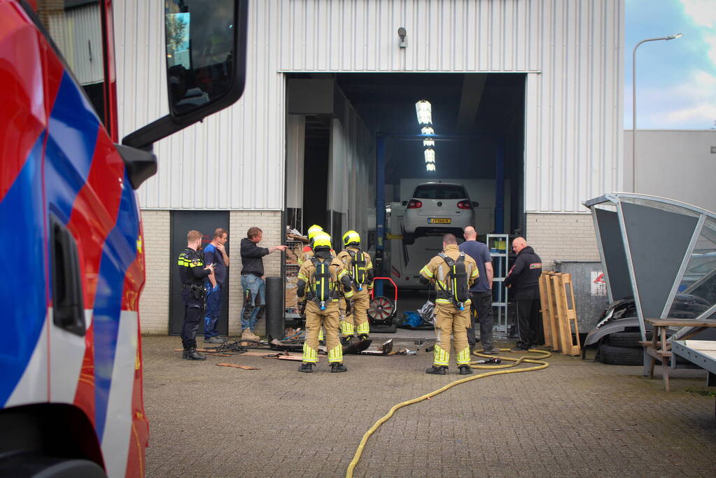 Brand bij autoschade herstelbedrijf