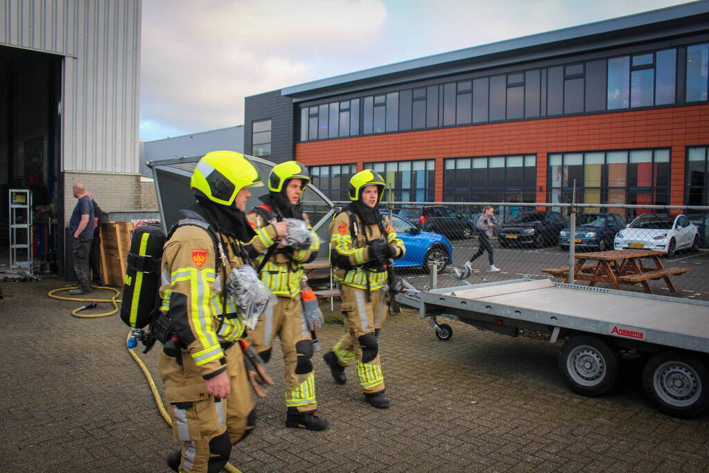 Brand bij autoschade herstelbedrijf