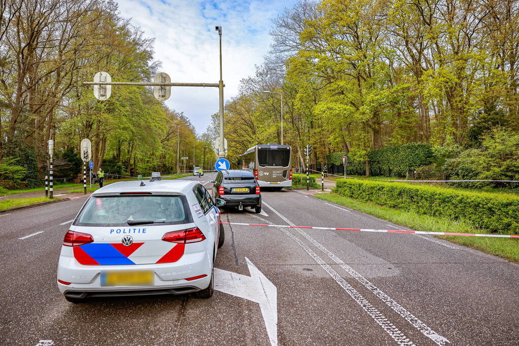 Persoon gewond bij botsing met lijnbus