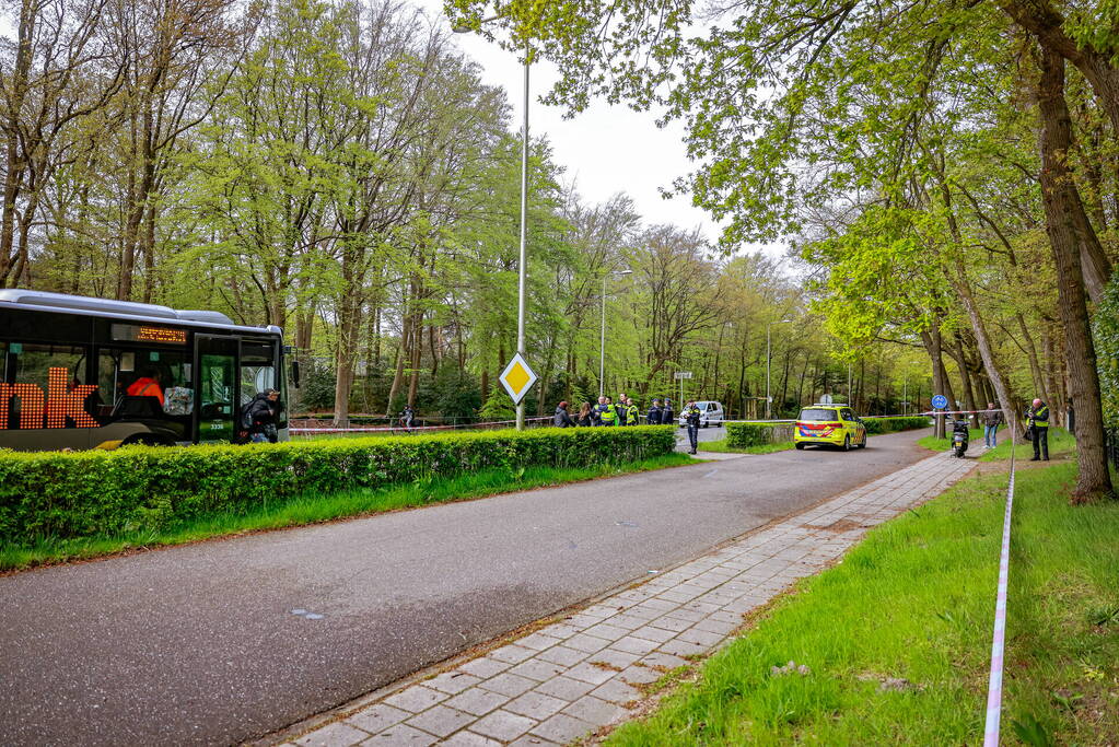 Persoon gewond bij botsing met lijnbus