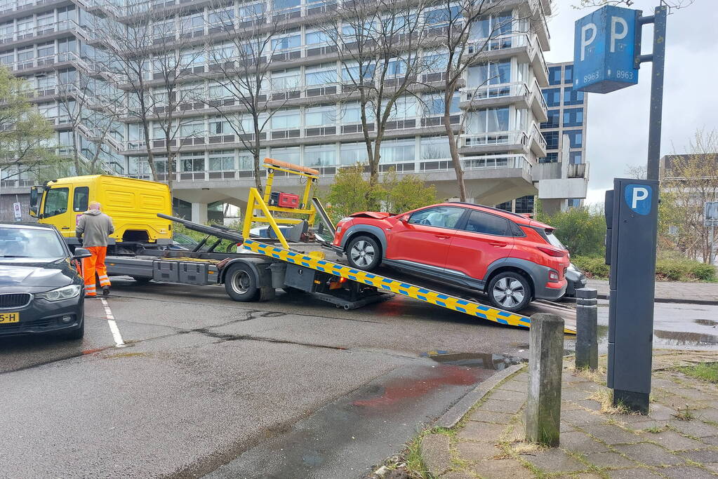 Handhavers betrokken bij auto-ongeluk