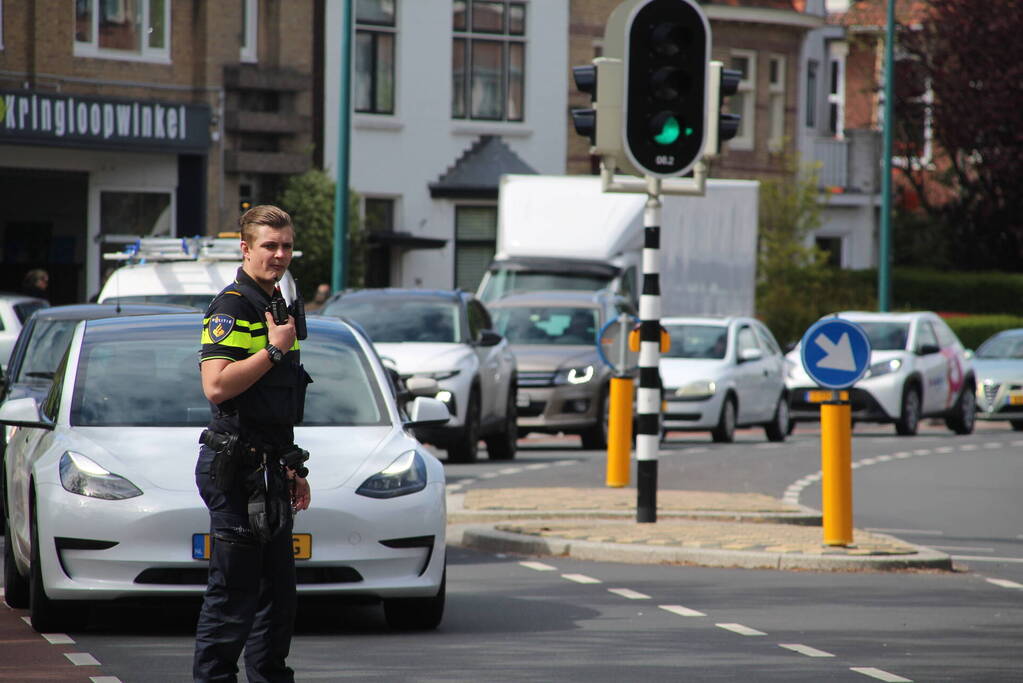 Automobilist richt ravage aan bij ongeval