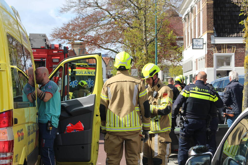 Automobilist richt ravage aan bij ongeval