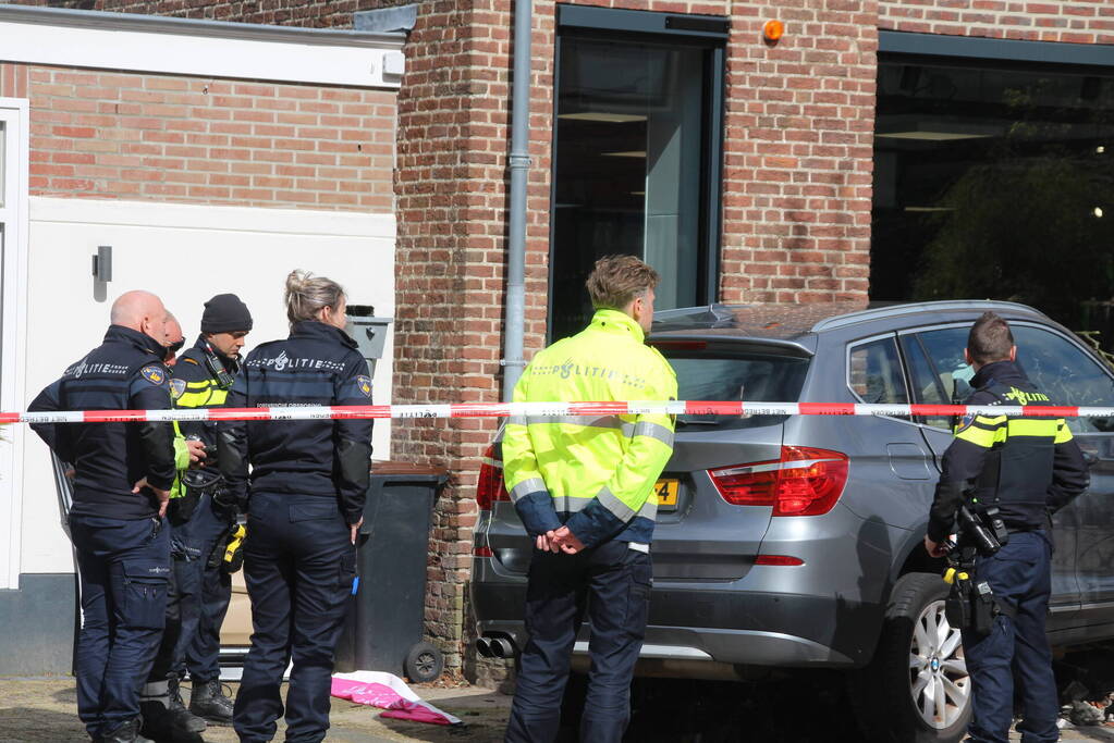 Automobilist richt ravage aan bij ongeval