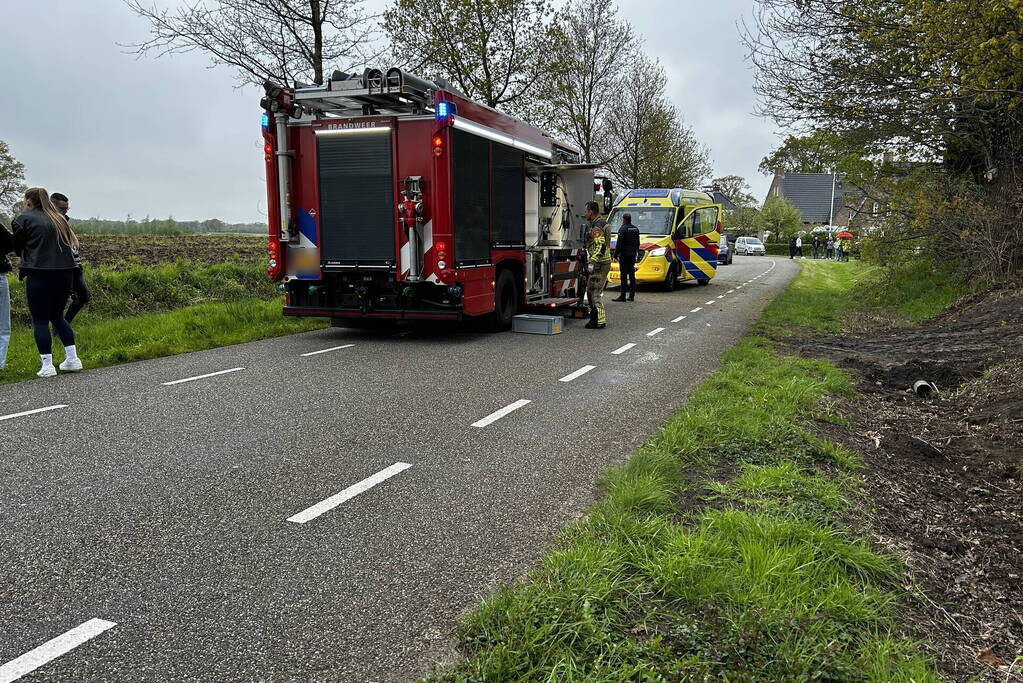 Persoon bekneld na ernstig ongeval