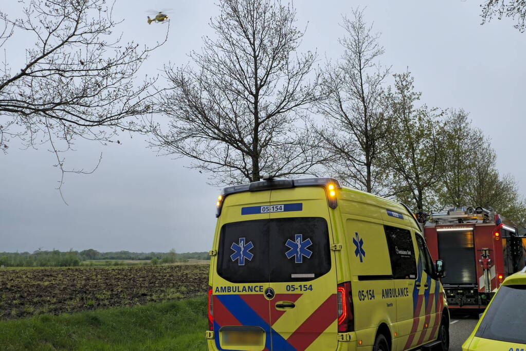 Persoon bekneld na ernstig ongeval