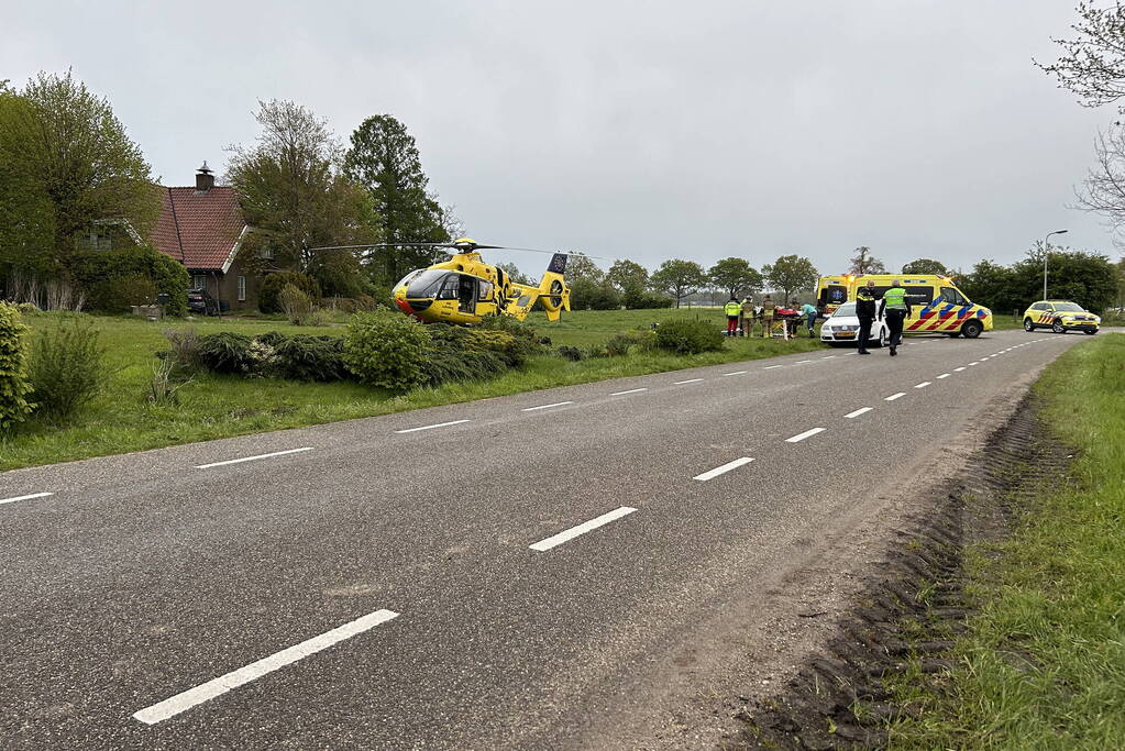 Persoon bekneld na ernstig ongeval