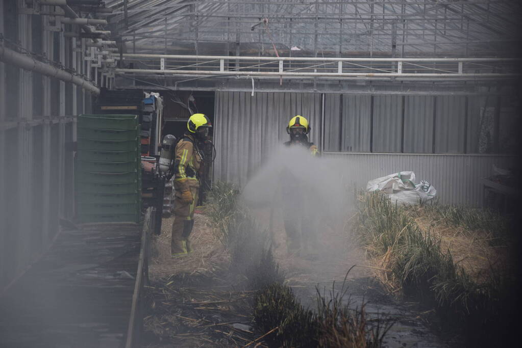 Brand in kas veroorzaakt veel rookontwikkeling