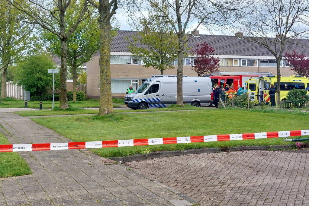 Mogelijk explosieven gevonden, omgeving afgezet explosieven Opruimingsdienst Defensie ingeschakeld