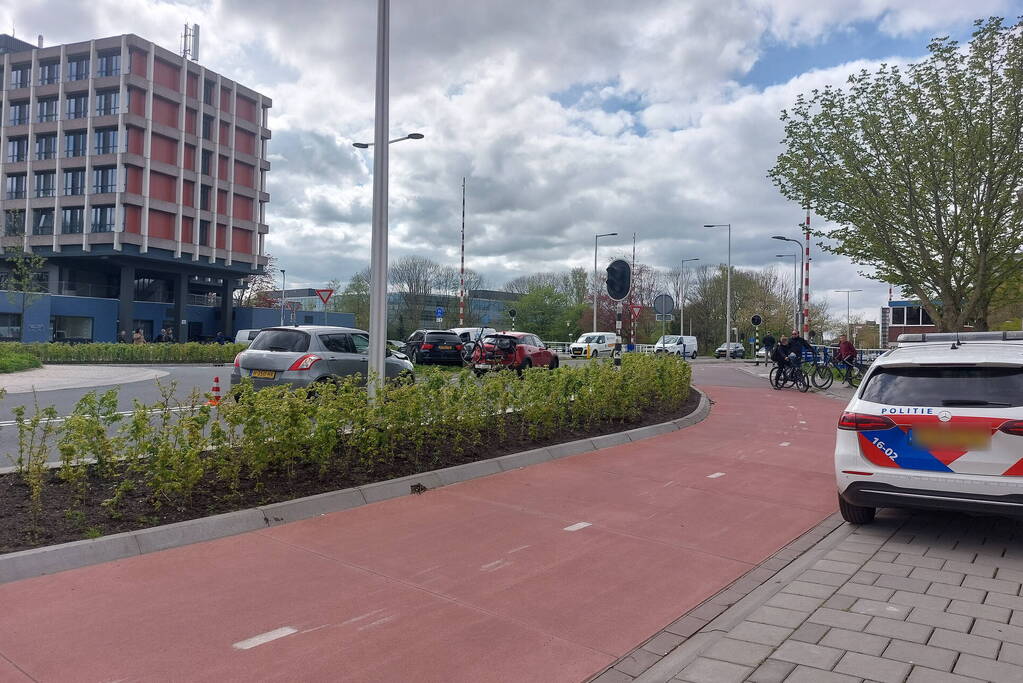 Veel schade en verkeersoverlast bij kop-staartbotsing