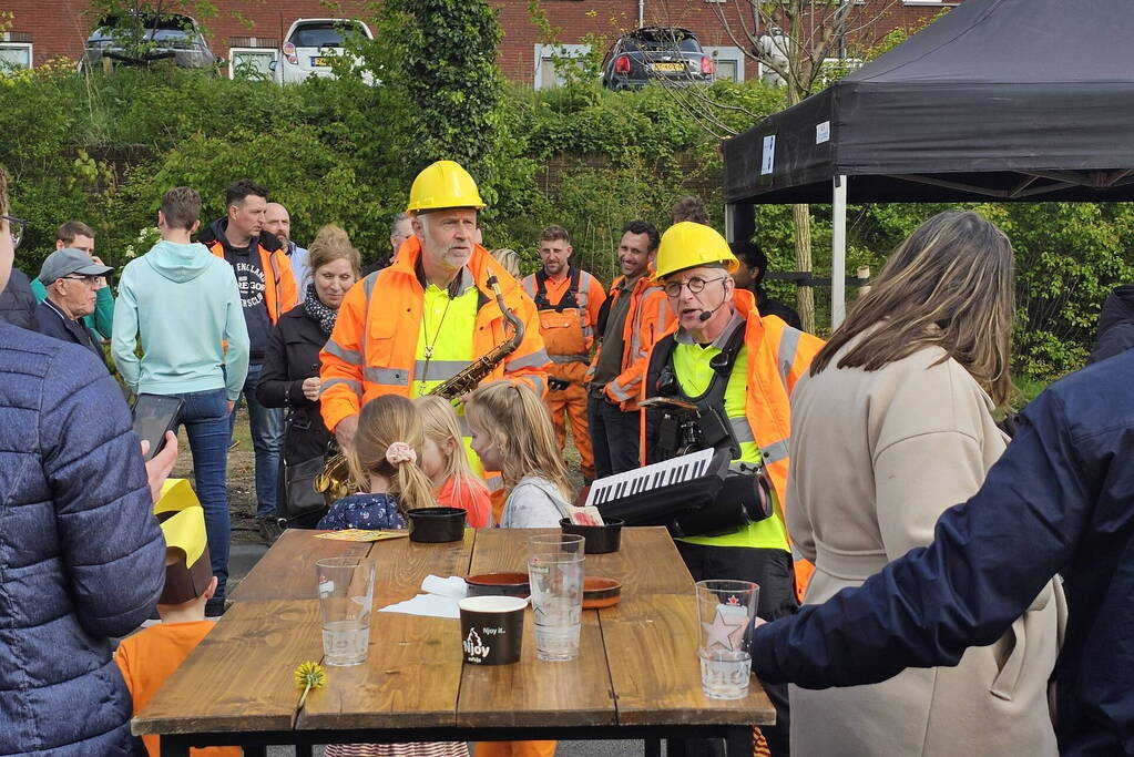 Laatste deel Parklaan bijna open na openingsborrel