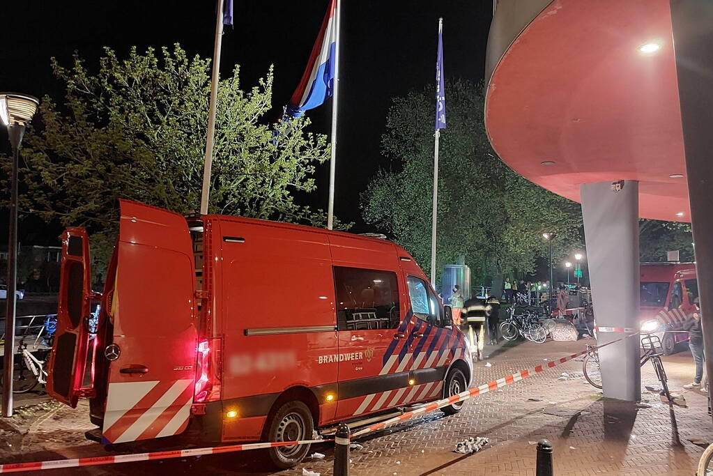 Grote zoekactie naar meerdere personen ter water