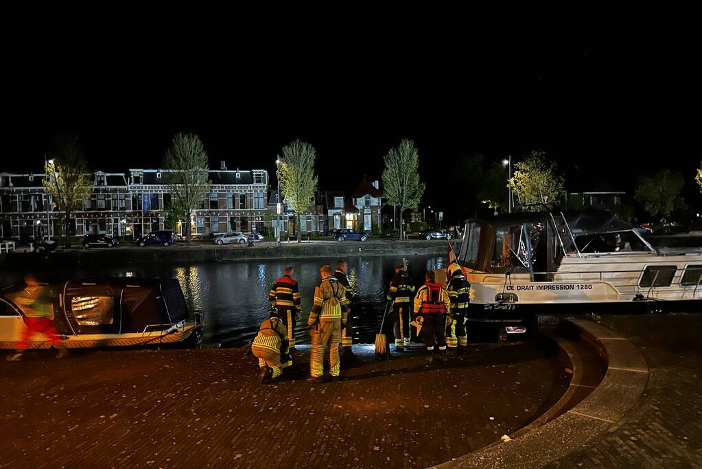 Grote zoekactie naar meerdere personen ter water