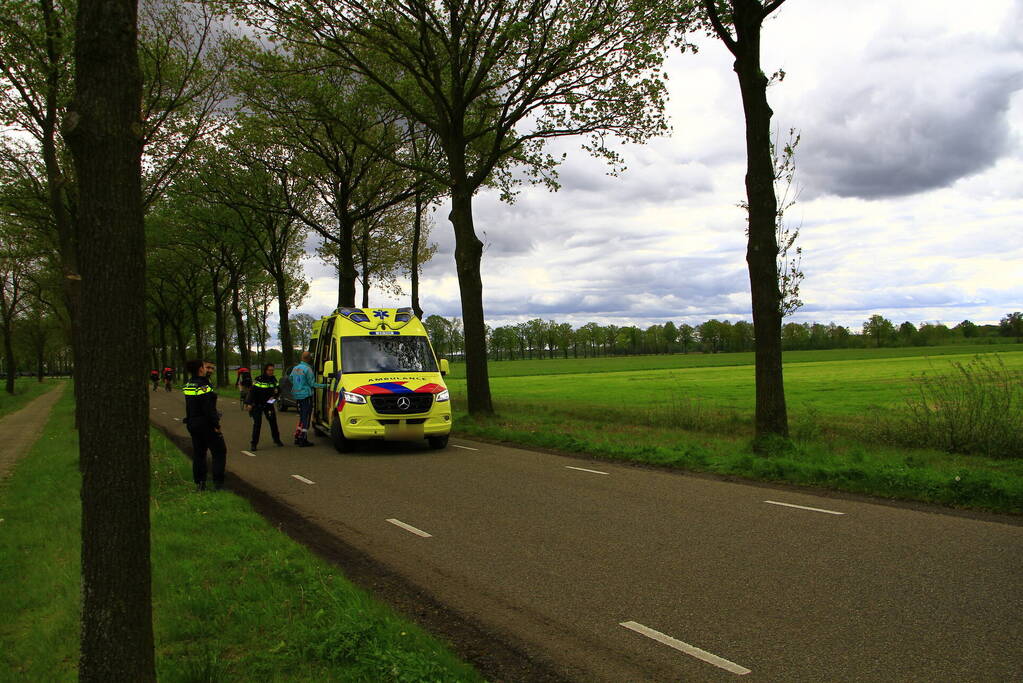 Wielrenner gewond na val