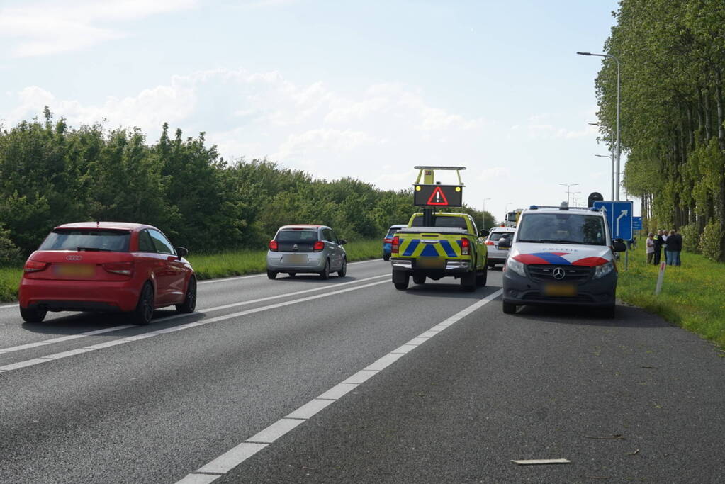 Flinke verkeerschaos na kettingbotsing