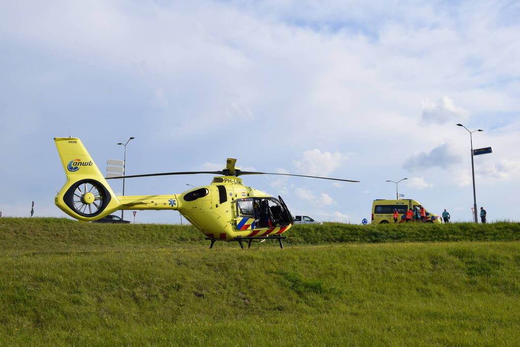 Traumahelikopter landt vanwege medische noodsituatie