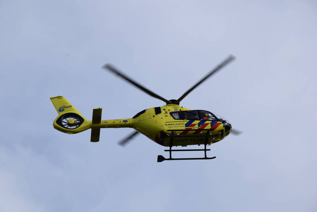 Traumahelikopter landt vanwege medische noodsituatie