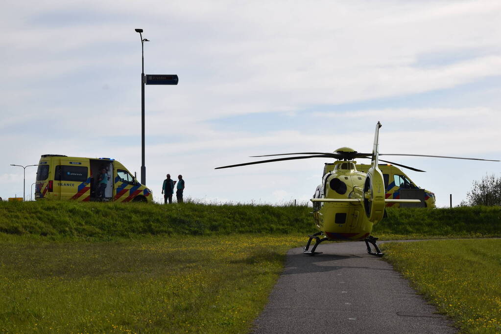 Traumahelikopter landt vanwege medische noodsituatie