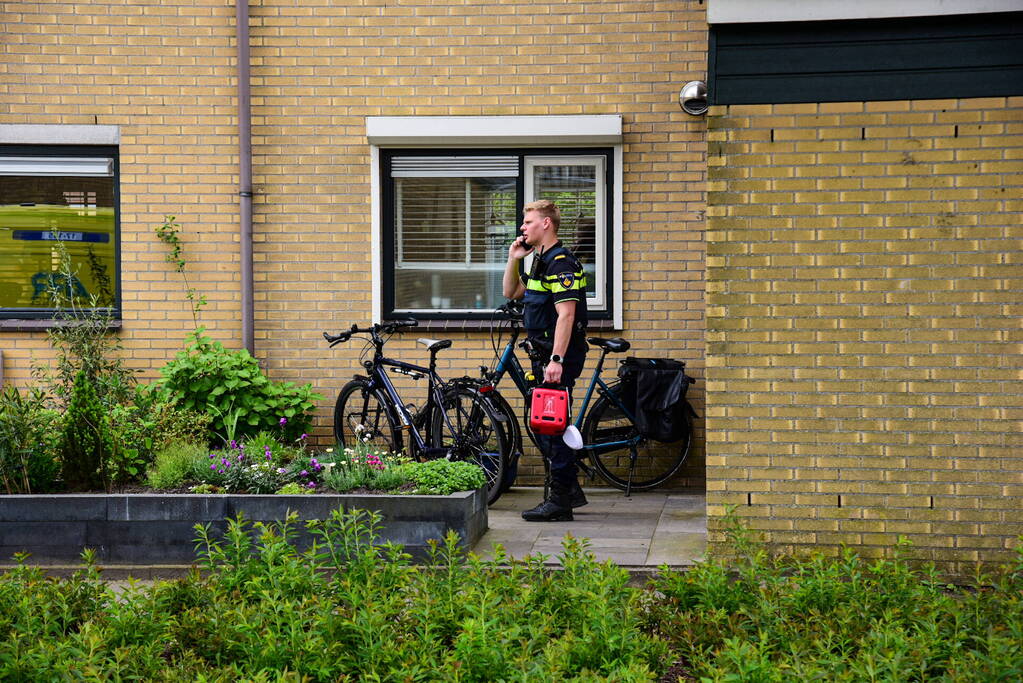 Vrouw overleden na steekincident in woning