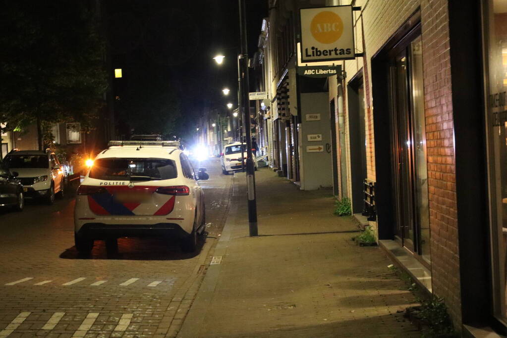 Politie doet onderzoek naar overval melding bij boekencafe