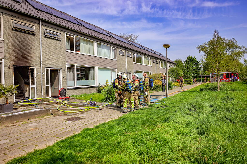 Veel schade door brand in woning