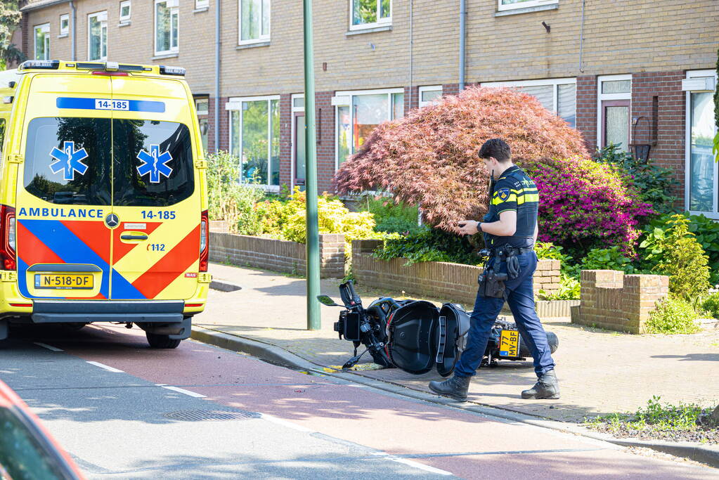 Motorrijder gewond bij verkeersongeval