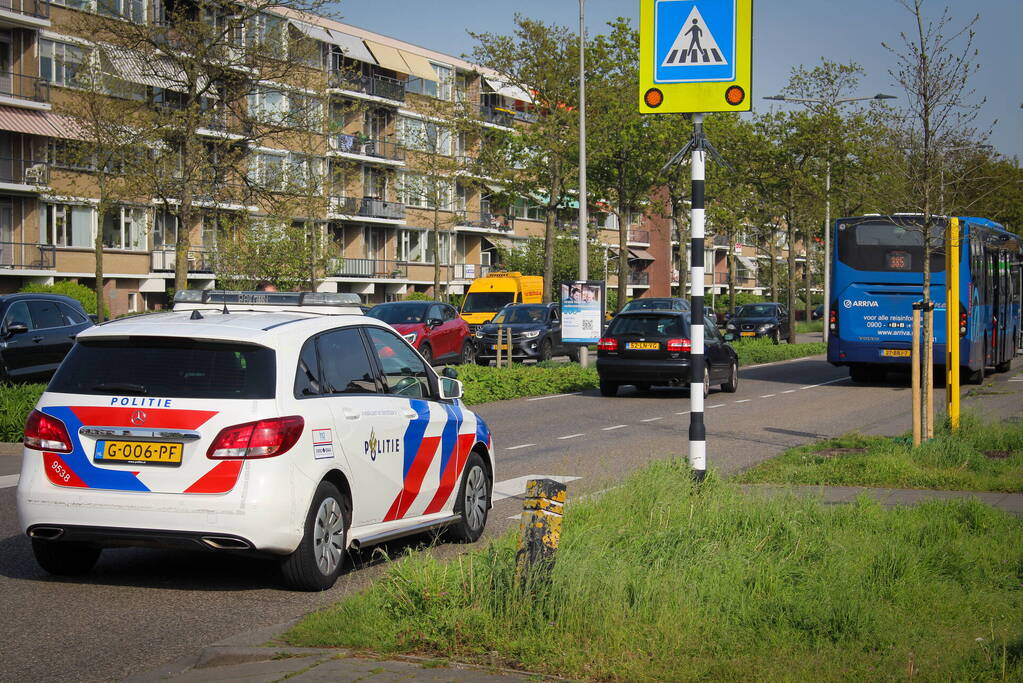 Fietser aangereden door stadsbus