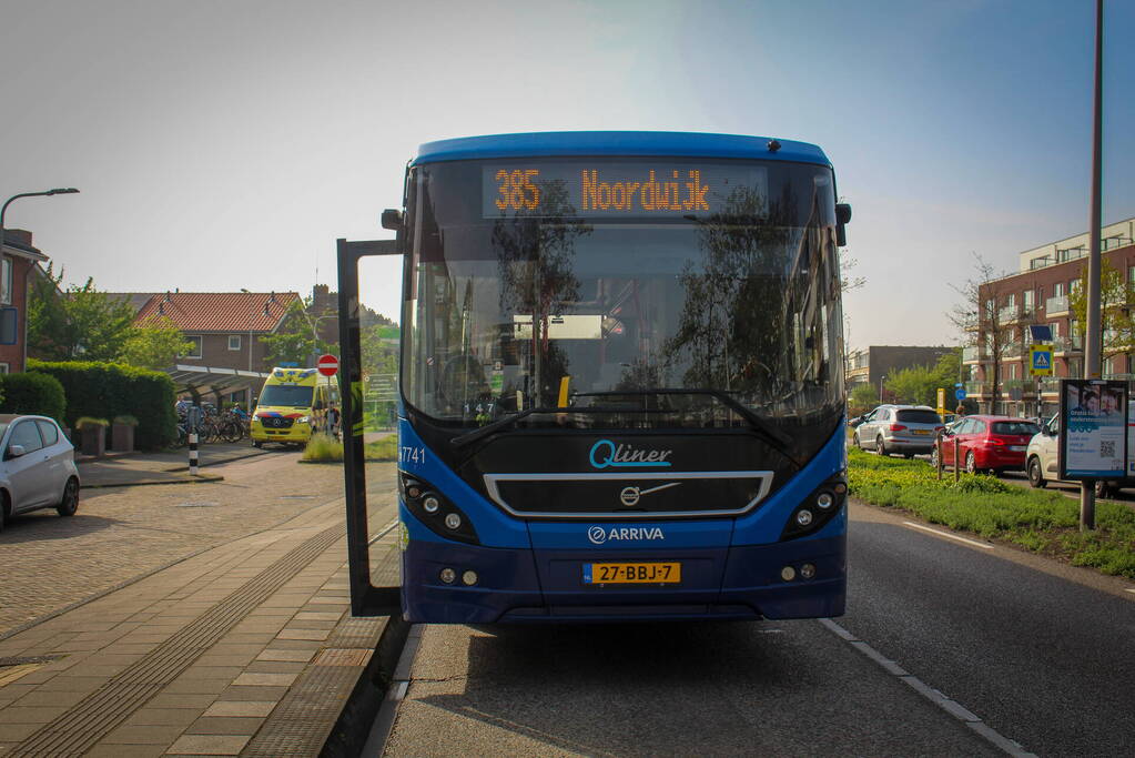 Fietser aangereden door stadsbus