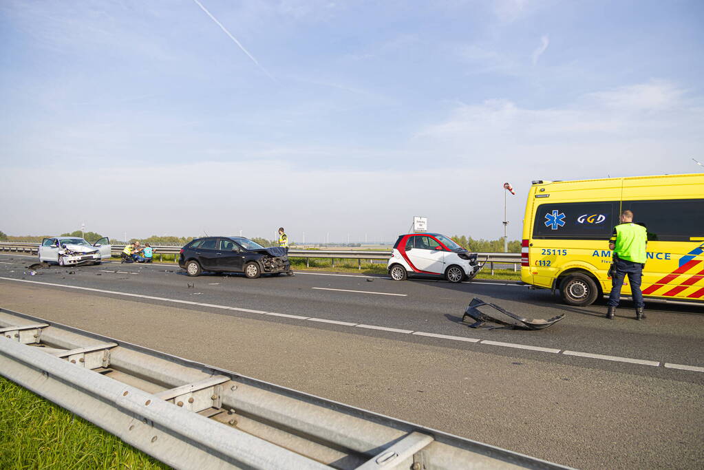 Veel schade en gewonden bij kettingbotsing