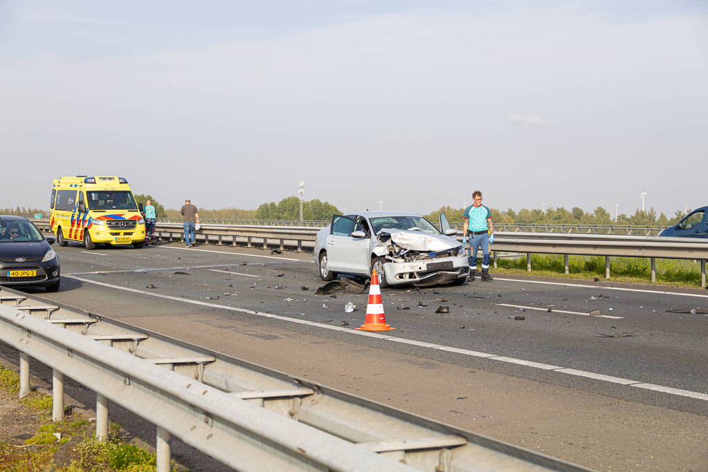 Veel schade en gewonden bij kettingbotsing