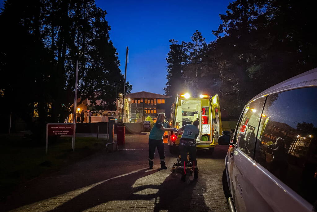 Gewonde na incident bij asielzoekerscentrum