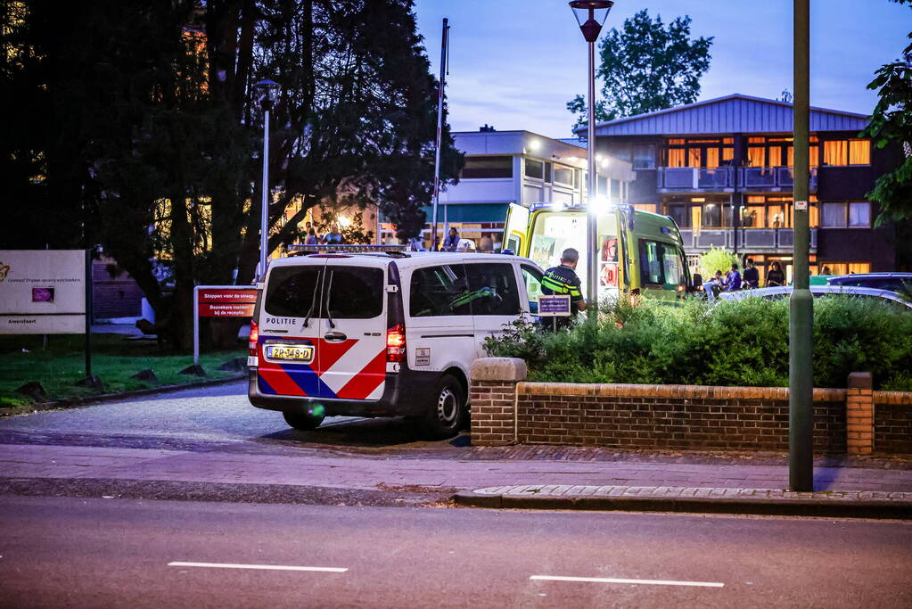 Gewonde na incident bij asielzoekerscentrum