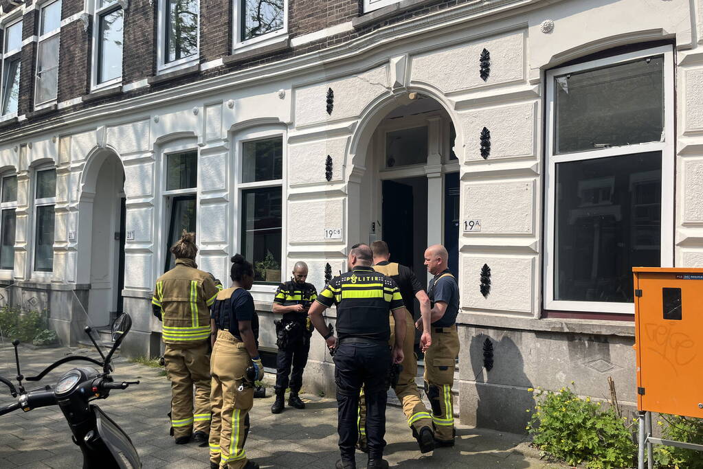 Leiding gebarsten in maisonnette woning