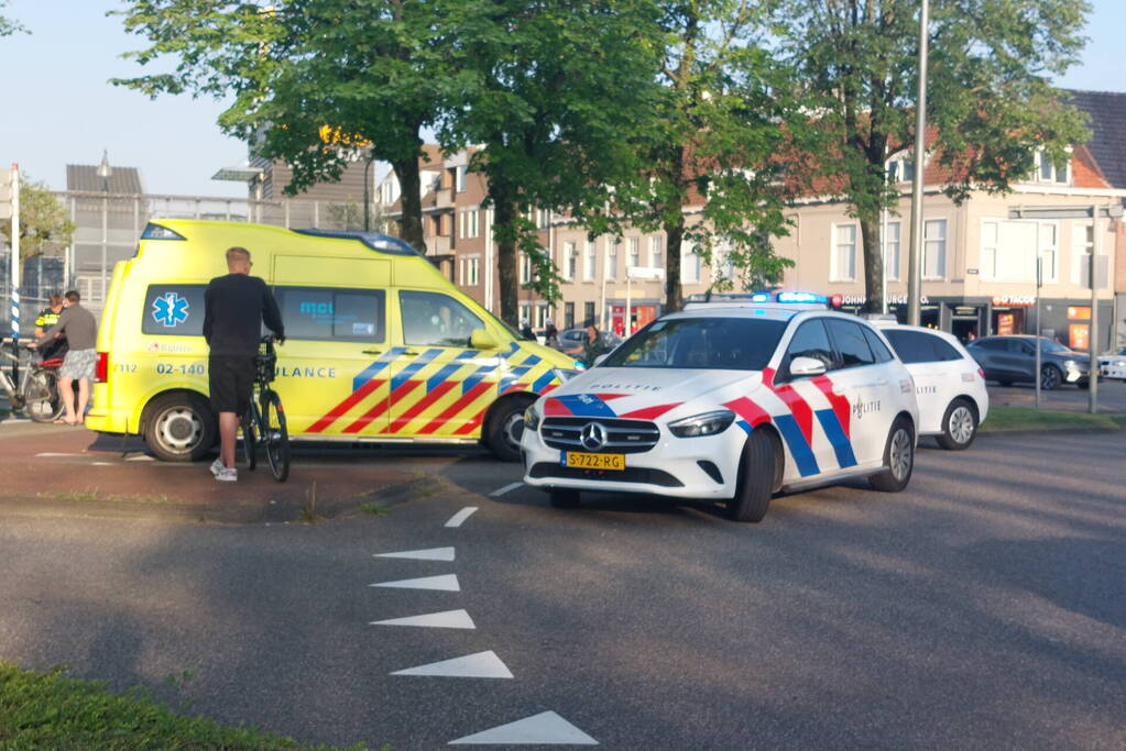 Fietser gewond na ongeval met auto