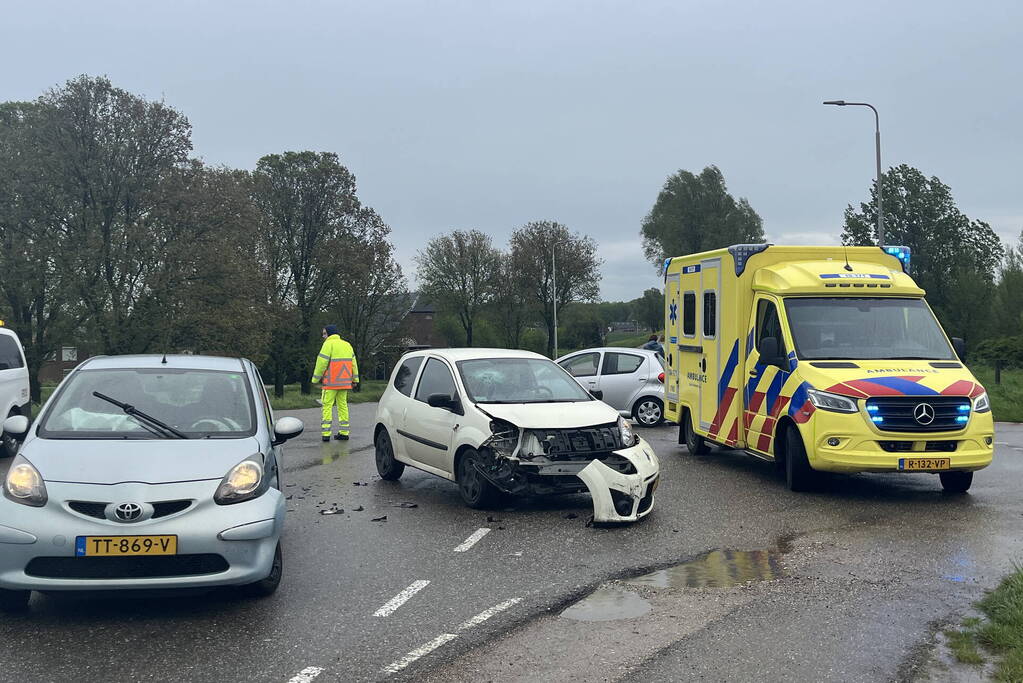 Flinke schade op kruising na ongeval