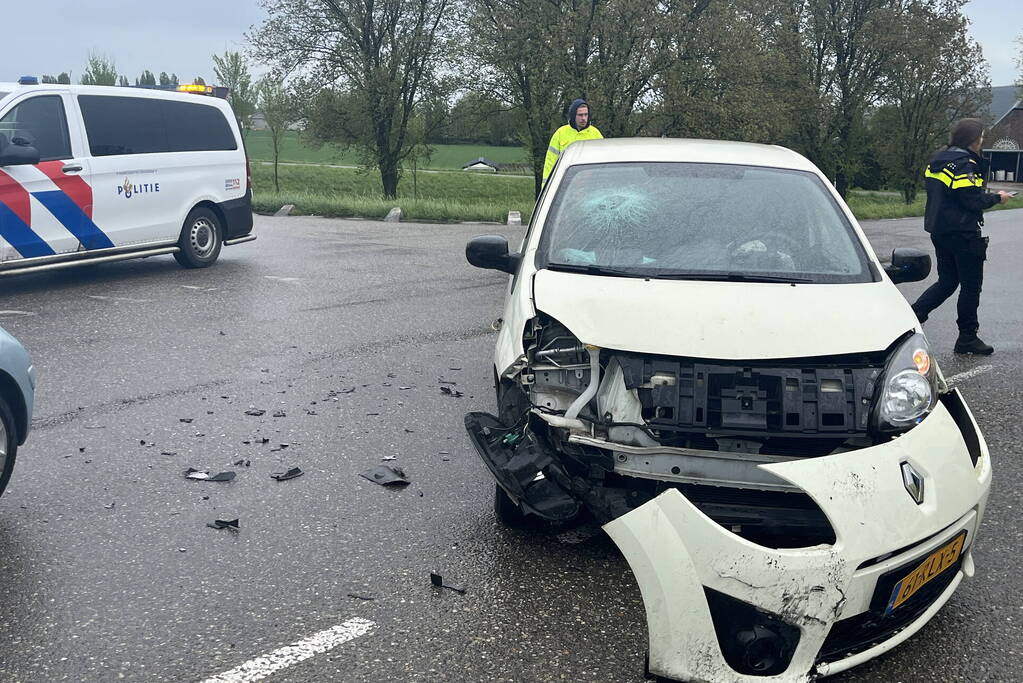 Flinke schade op kruising na ongeval