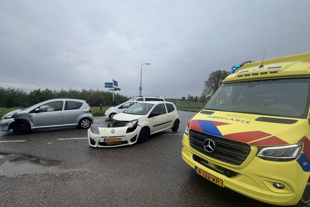 Flinke schade op kruising na ongeval