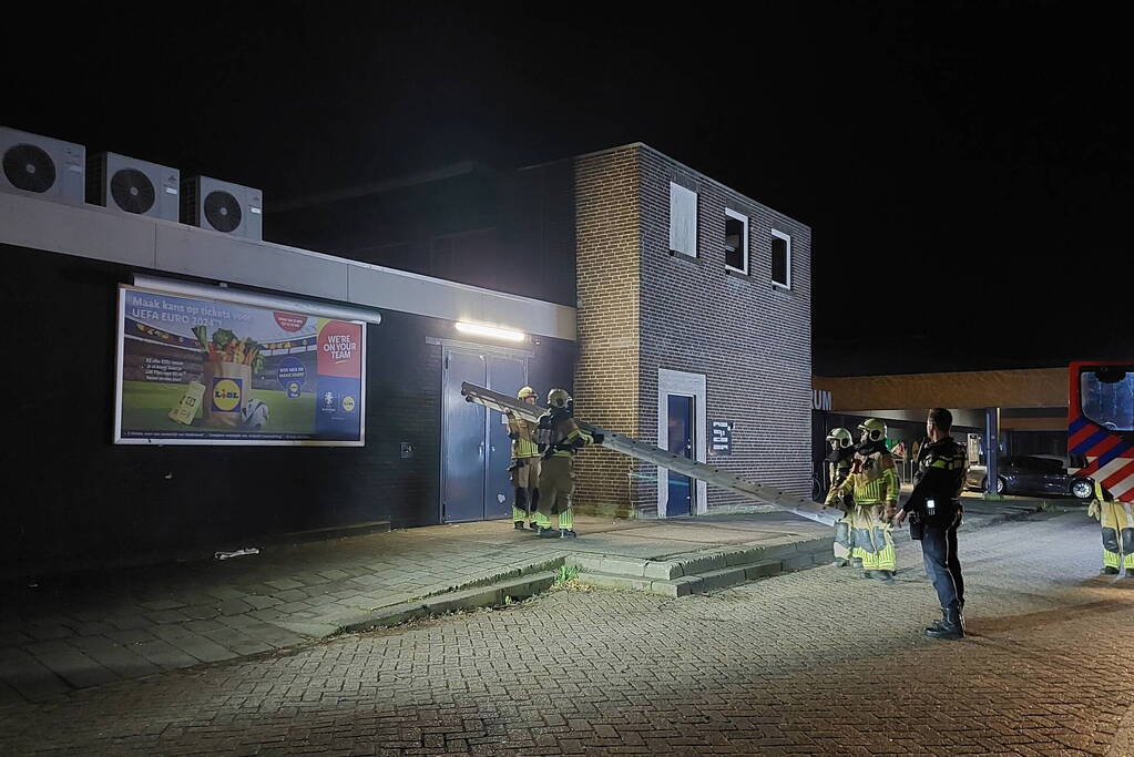 Flinke rookontwikkeling bij brand in container