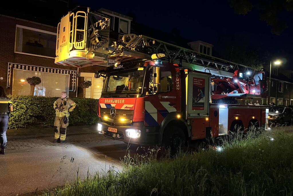 Schoorsteenbrand snel onder controle