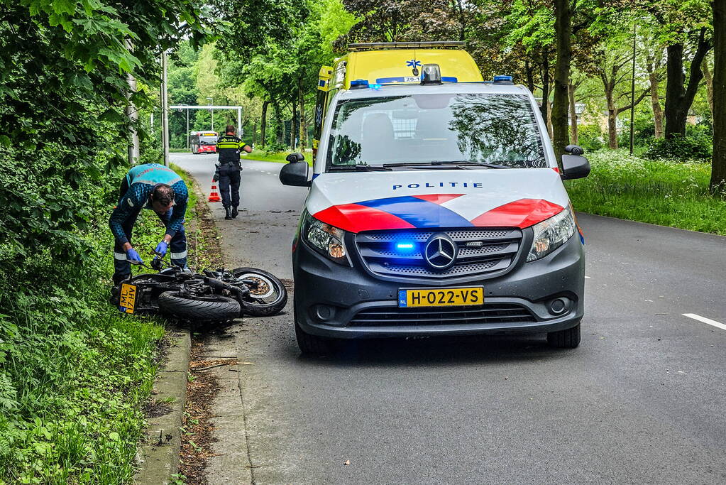 Motorrijder gewond na eenzijdig ongeval