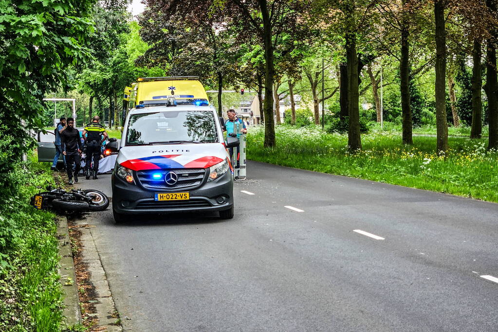 Motorrijder gewond na eenzijdig ongeval