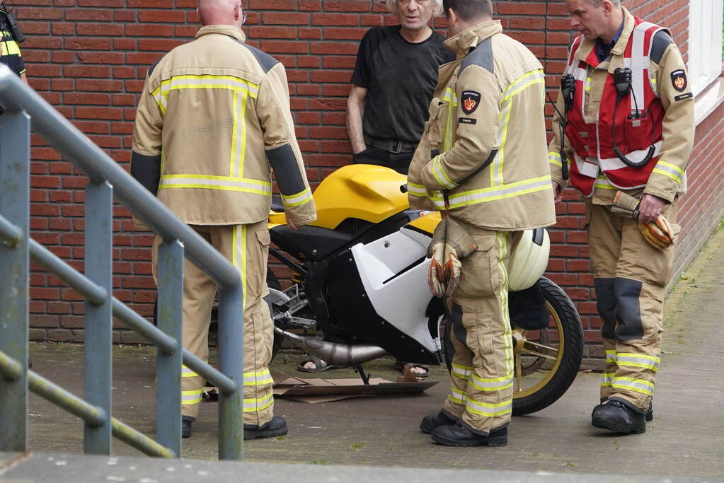 Lekkende benzinetank zorgt voor klachten bewoners appartementencomplex