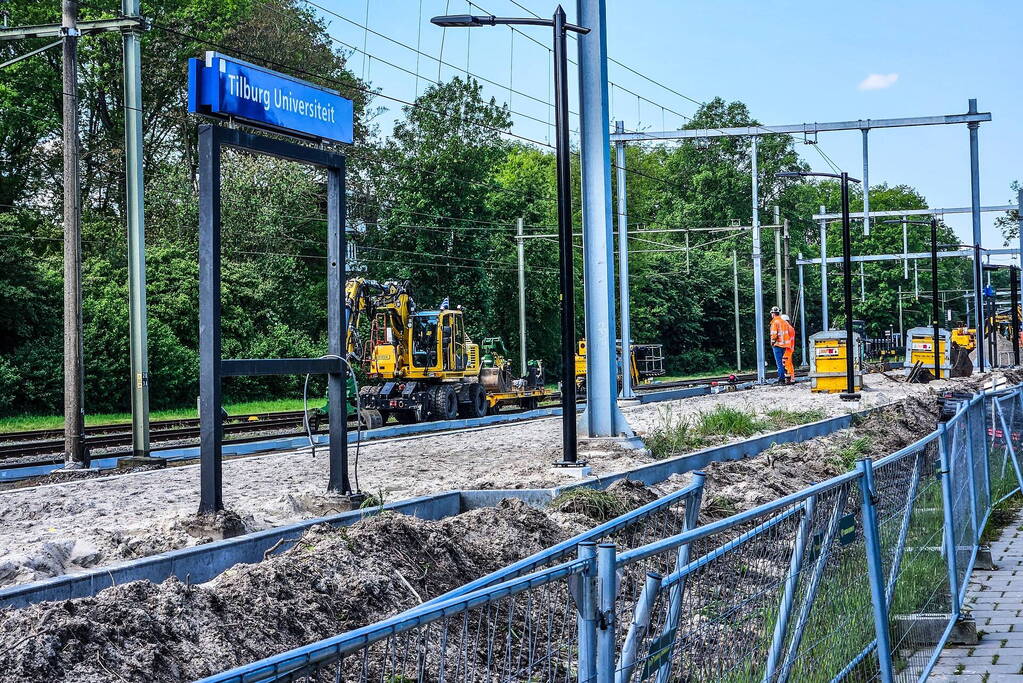 Werkzaamheden aan spoor in volle gang