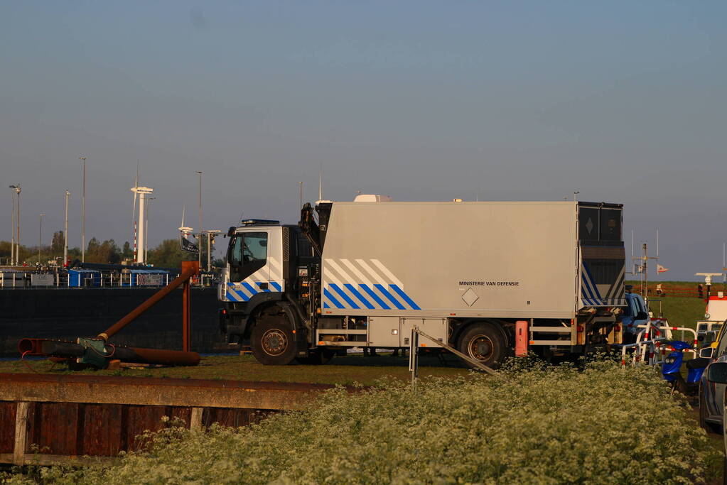 Scheepvaartverkeer stilgelegd vanwege mogelijk explosief in haven