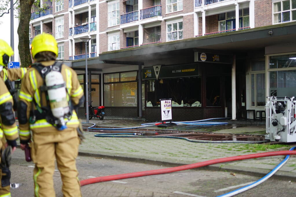 Grote brand in winkelpand