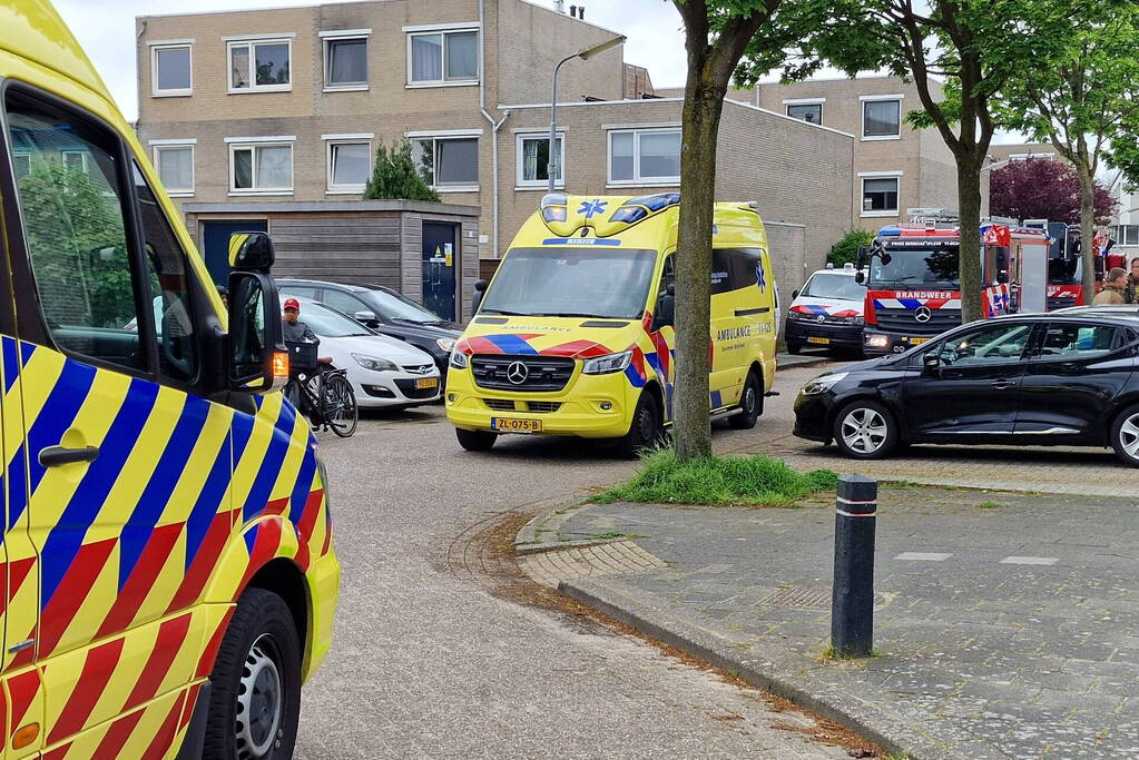 Veel hulpdiensten ingezet voor incident in woning