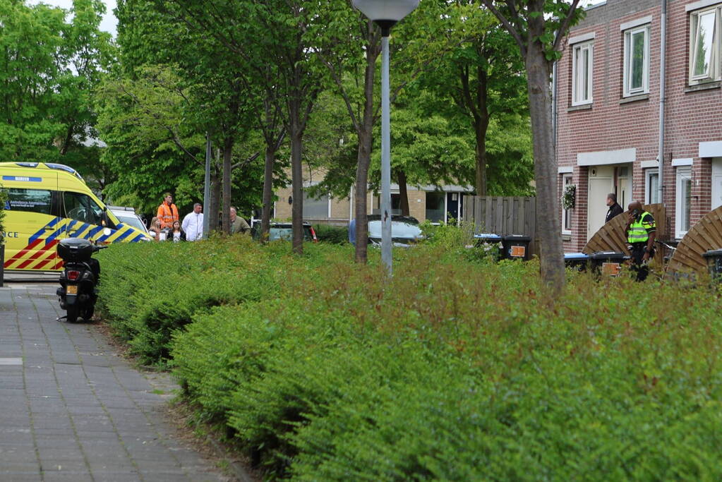 Veel hulpdiensten ingezet voor incident in woning