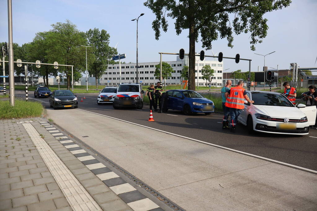 Twee auto's betrokken bij botsing