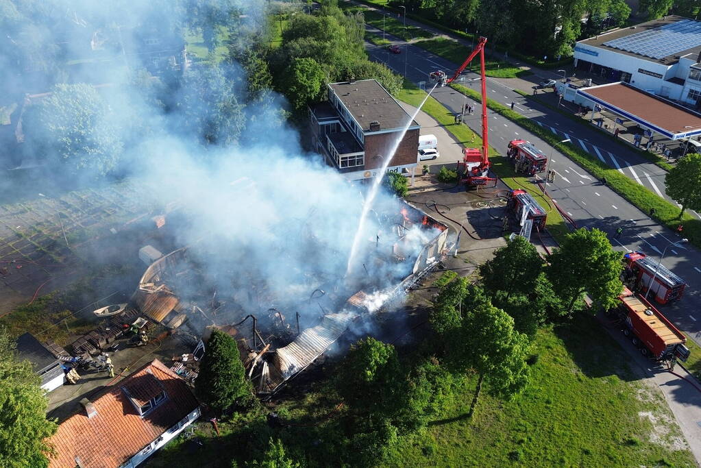 Grote brand in fietsenwinkel