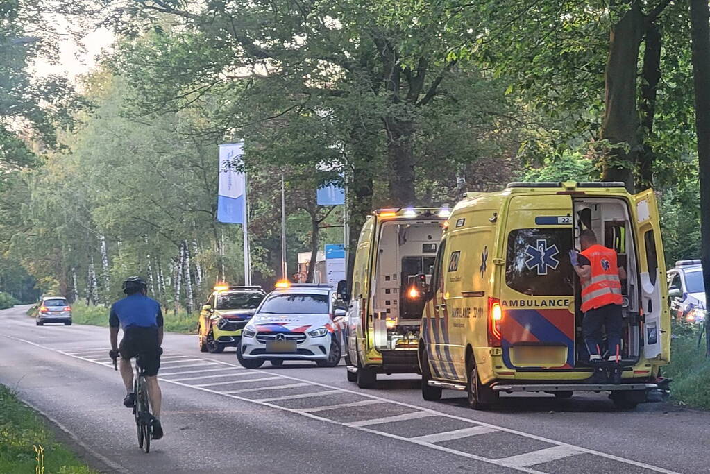 Fietser ernstig gewond bij botsing op fietspad